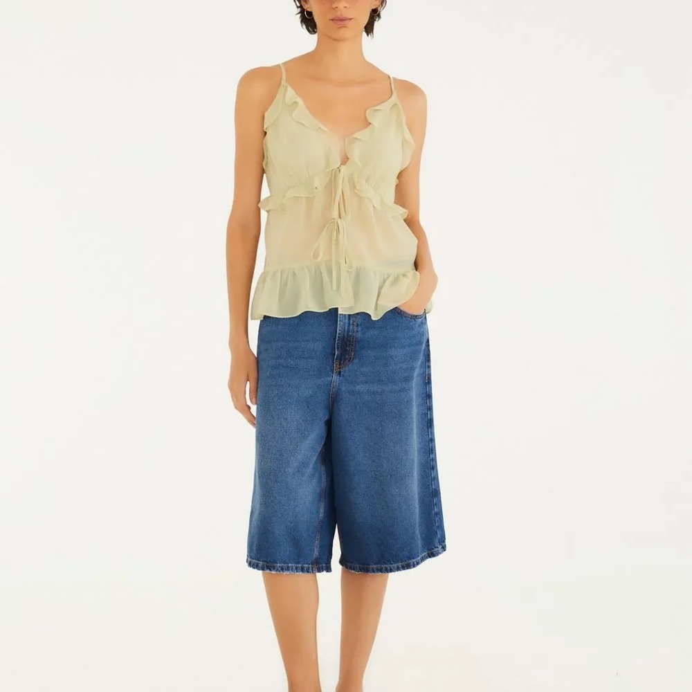 FARM Rio Light top Ruffle Camisole - Picture 3 of 8